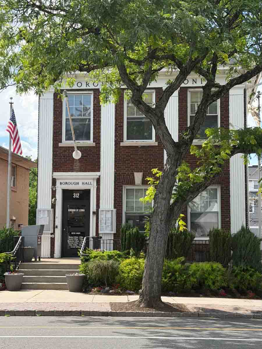 A photo of the Borough of Leonia. The Aesthetic Dental teams enjoys doing volunteer work in the Leonia school district during the school year-o2